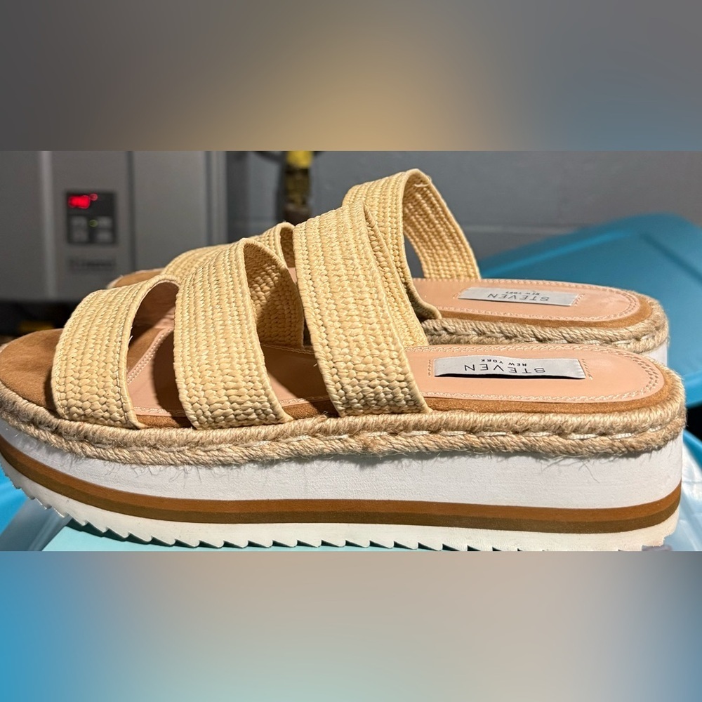 Steven by Steve madden sandals wedges raffia sz 8 wedge